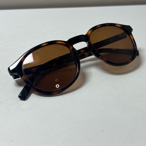 Lacoste Authentic Unisex L916 Havana Tortoise Shell Sunglasses - Picture 2 of 10